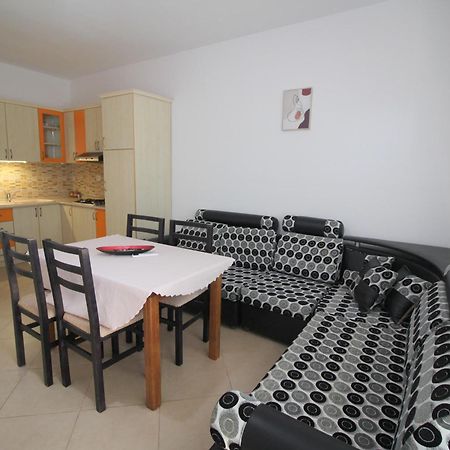 July Seaview Apartments Саранда Экстерьер фото