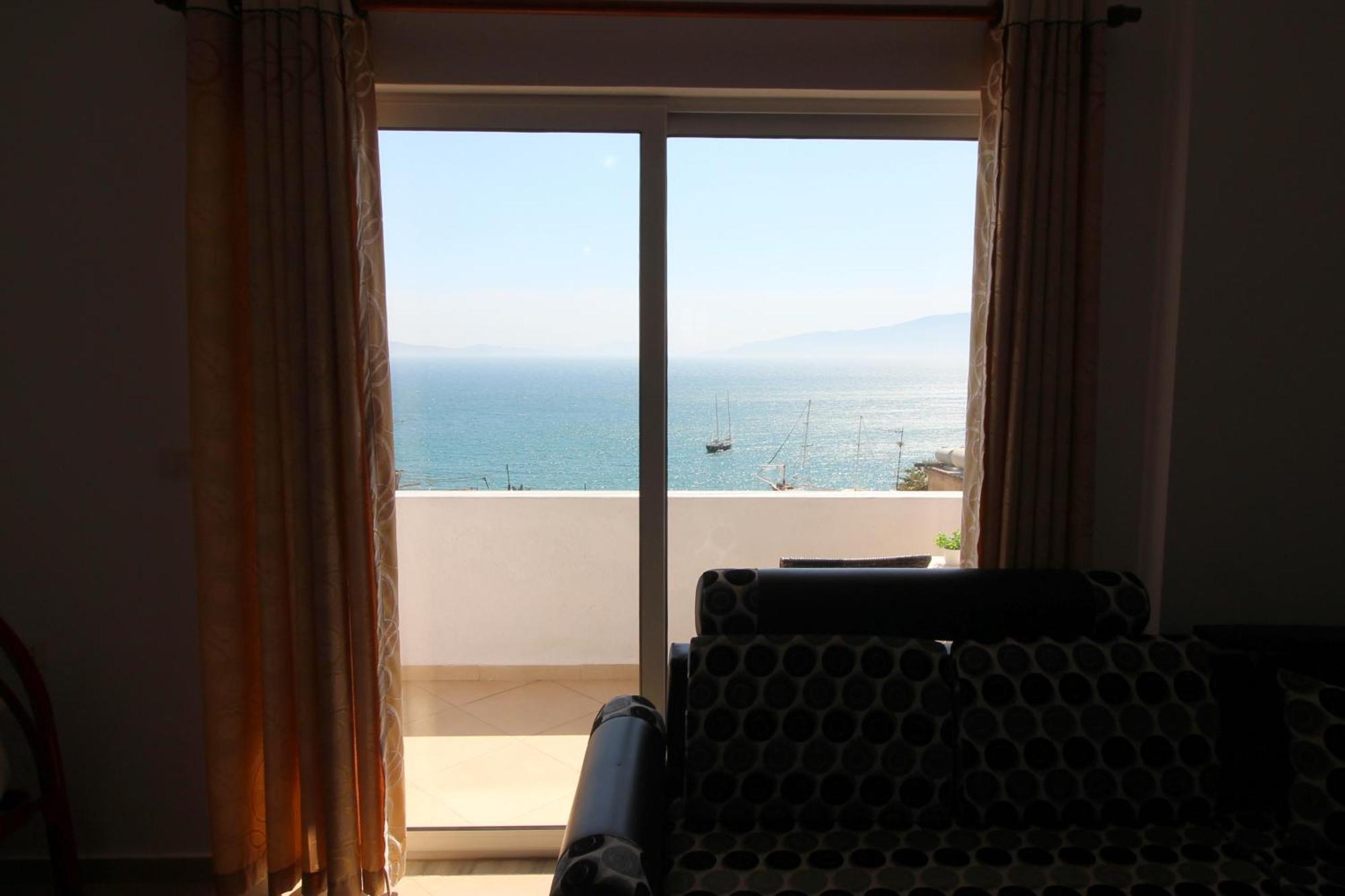 July Seaview Apartments Саранда Экстерьер фото
