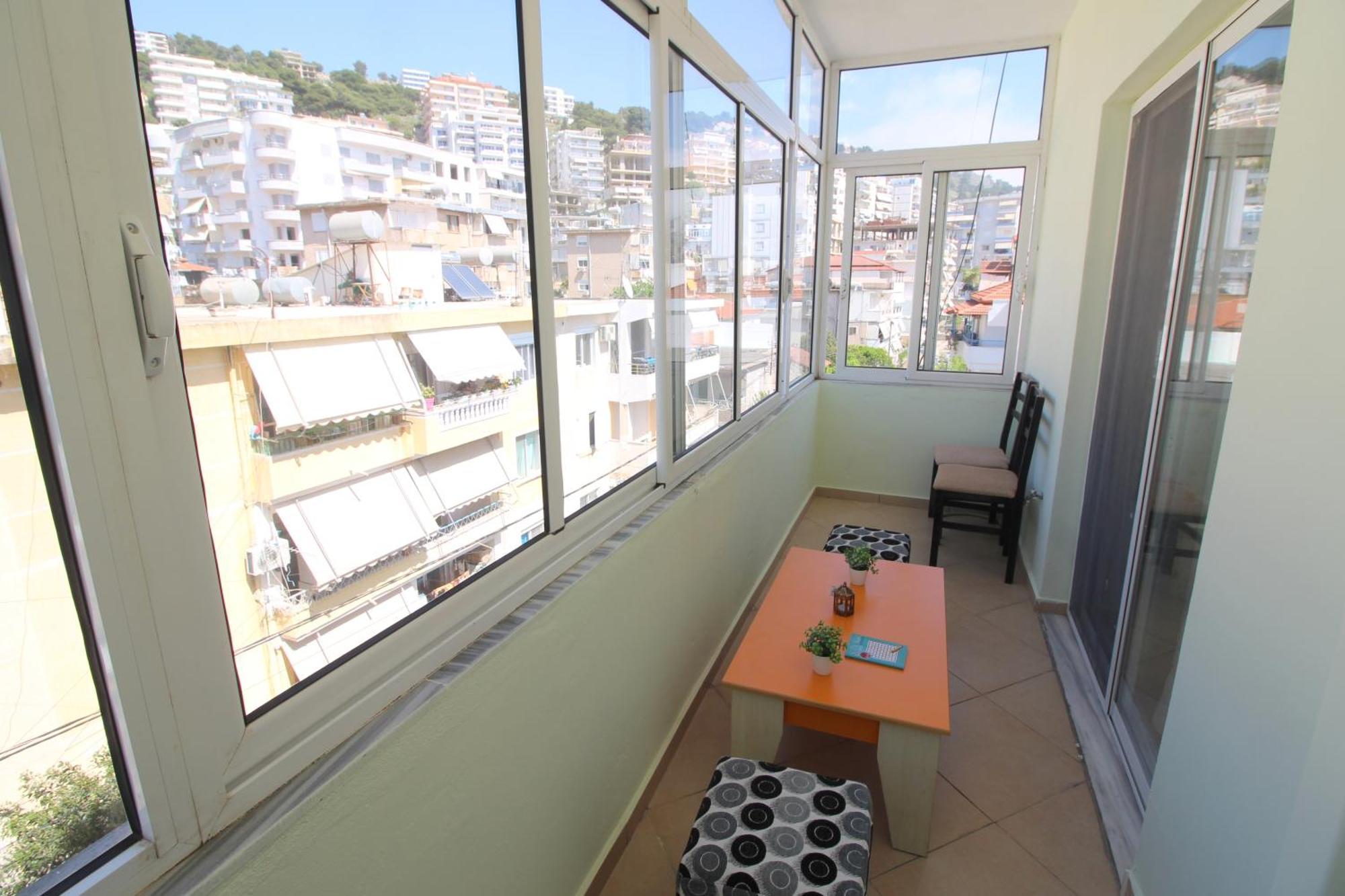 July Seaview Apartments Саранда Экстерьер фото
