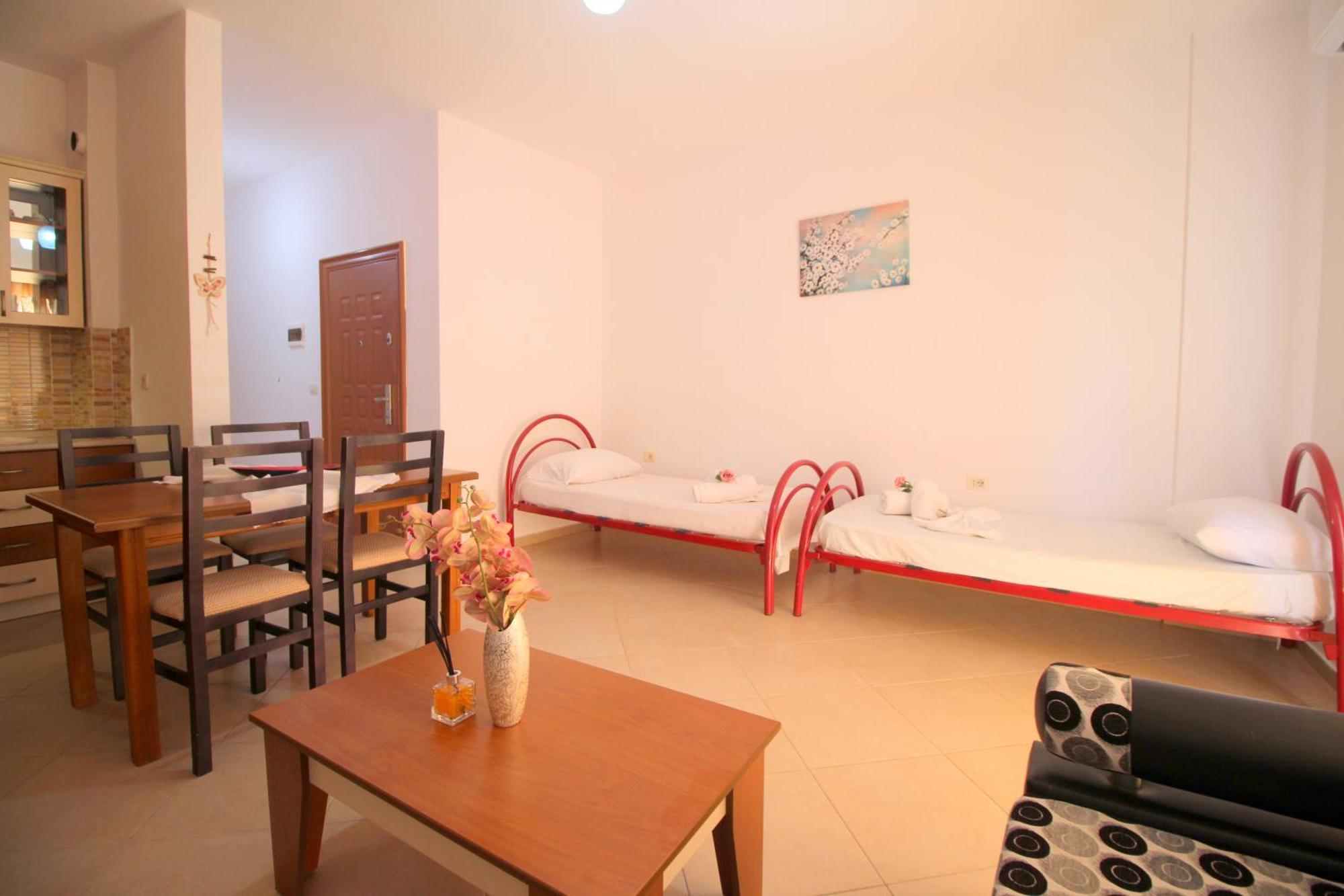 July Seaview Apartments Саранда Экстерьер фото
